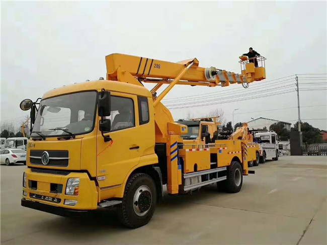 高空作業(yè)車.jpg
